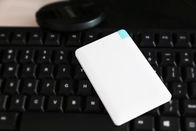 banco ultra fino do poder do cartão de crédito de 4.8mm, micro presente relativo à promoção magro do carregador de bateria de USB