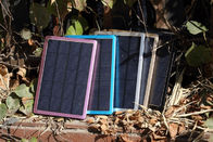 Carregador portátil personalizado do banco das energias solares 5000mah para o telefone móvel, iPad, câmera